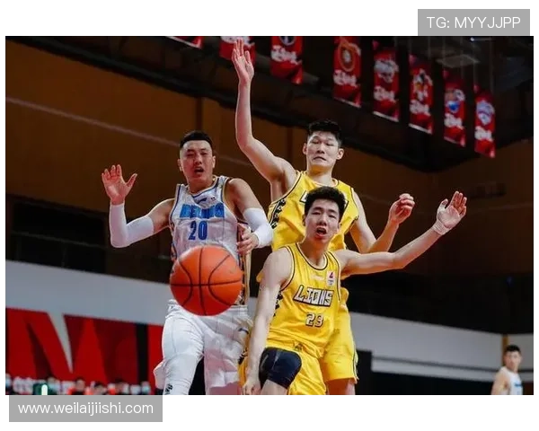 杭州篮球队强势领跑联赛积分榜目前积分达到88分展现冠军实力 杭州篮球队强势领跑联赛积分榜目前积分达到88分展现冠军实力